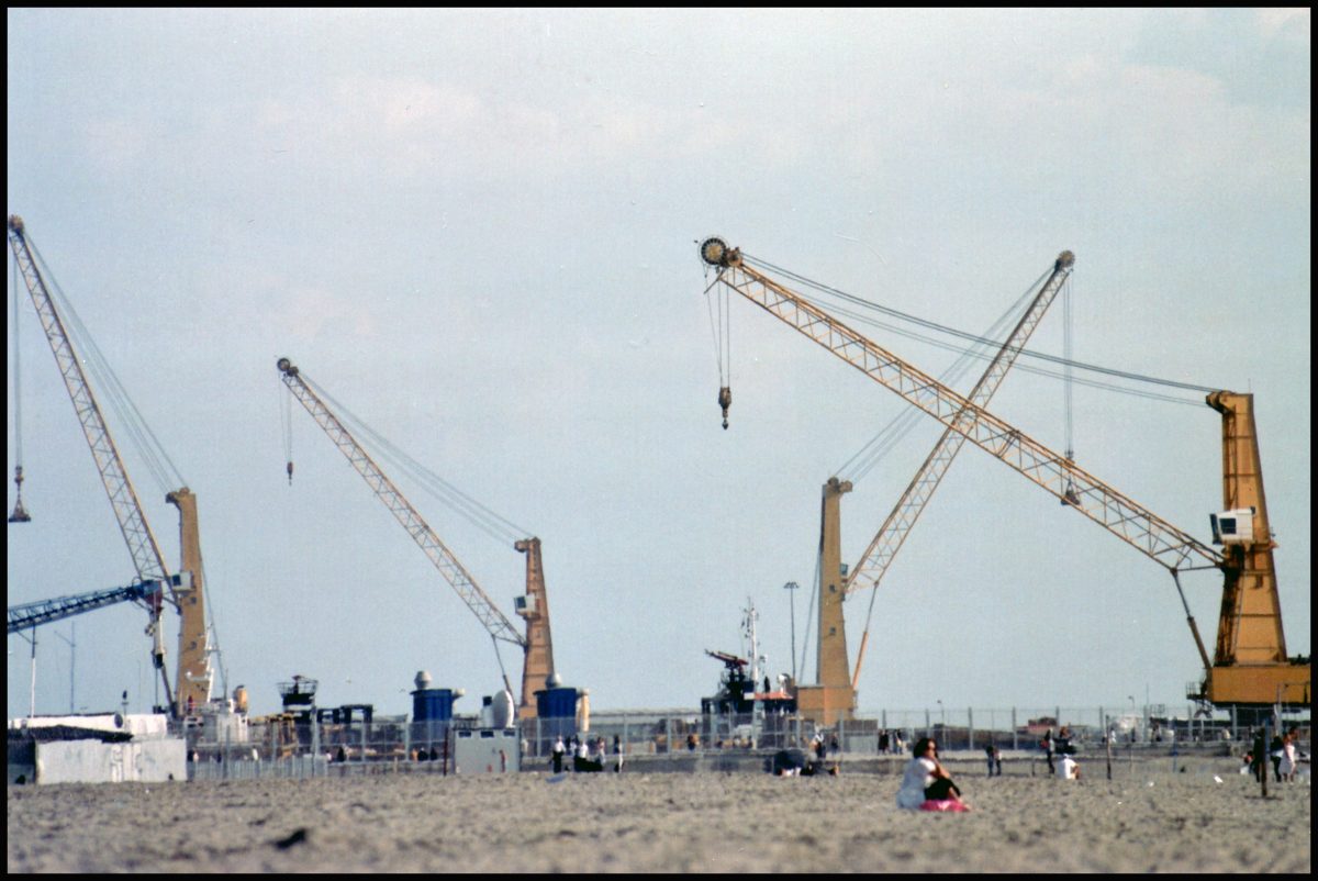 Post modern seashore